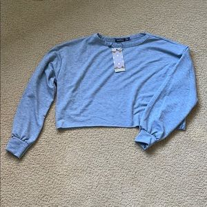 NWT boohoo Women’s Gray Cropped Longsleeve